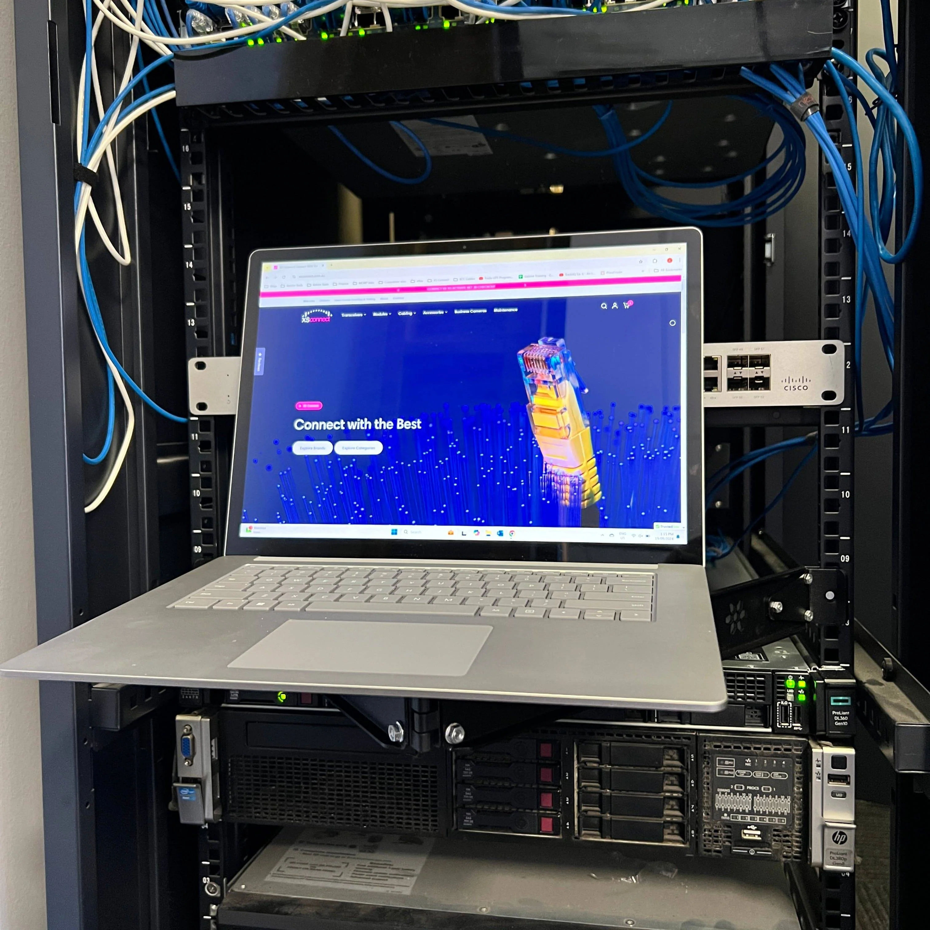 Mello Mount | Rack Mount Assistant for Installing equipment in 19" Rack - Image 7